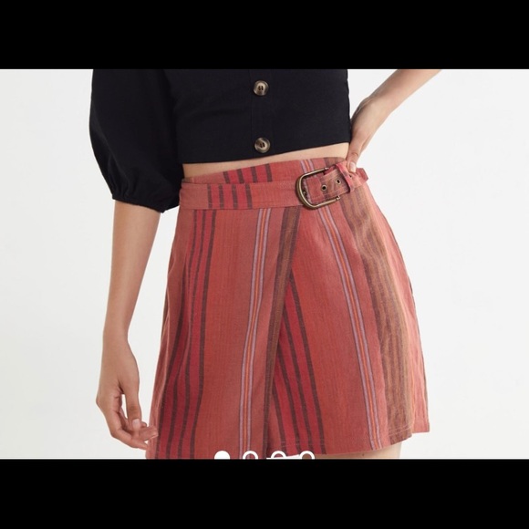 NWOT Urban Outfitters size XS Ventura striped buckle wrap skirt - Picture 5 of 12